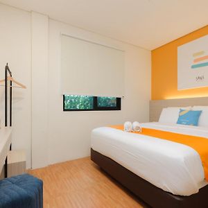 Sans Hotel Tajur Bogor